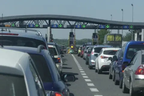 Ile kosztują bramki na autostradzie A4? Sprawdź, by uniknąć wysokich opłat