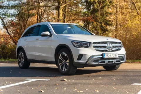 Mercedes GLC 200 4MATIC: Co musisz wiedzieć przed zakupem?