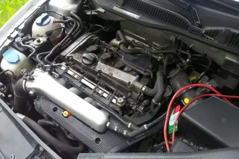 Czujnik temperatury silnika Audi A3 8P - gdzie jest i jak go znaleźć