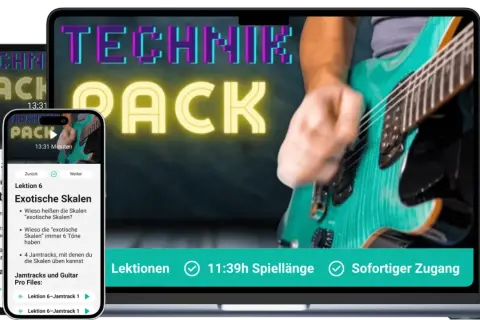 Ein Mann spielt Gitarre, während auf einem Laptop und Handy "Technik Pack" leuchtet. Lerne exotische Skalen und übe mit Jamtracks. Hammer on!