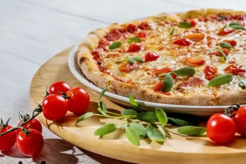 Kiedy jest Dzień Pizzy? 9 lutego! Odkryj promocje i tradycje