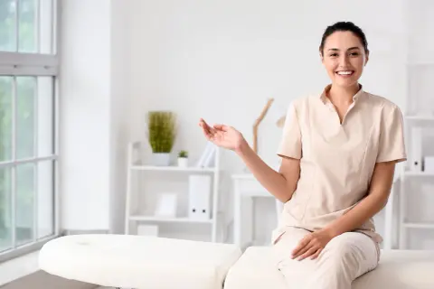 Neurologopeda: Lekarz czy terapeuta? Poznaj jego rolę!