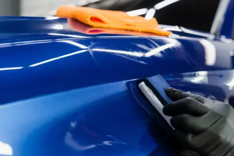 Jak przygotować auto do woskowania, aby uzyskać perfekcyjny efekt