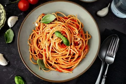 Fit spaghetti - zdrowe i szybkie przepisy na pyszny posiłek