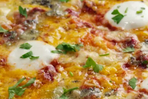 Pizza 4 Fromages : La Recette Maison Parfaite & Ses Secrets