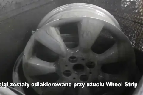 Jak usunąć starą farbę z felg aluminiowych bez uszkodzeń?