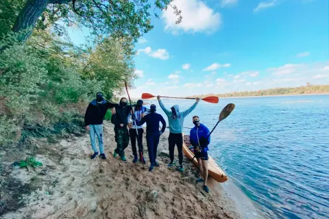 Ile dni na spływ kajakiem Wisłą? Planuj przygodę!