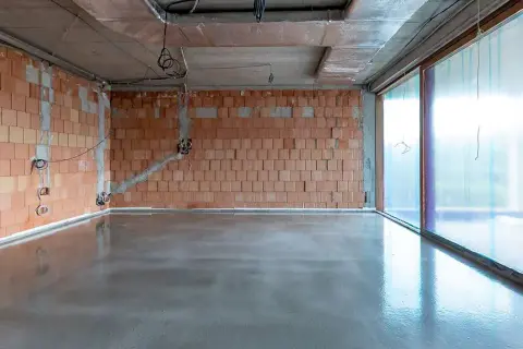 Jaki beton pod taras? Wybierz najlepszy mrozoodporny beton dla trwałości