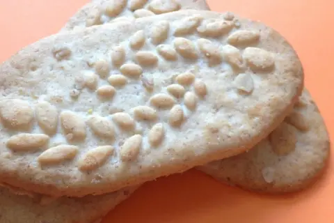 Czy ciastka BelVita są zdrowe? Odkryj ich ukryte wady i zalety