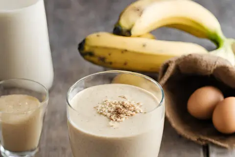 Recetas de batidos de proteínas sin azúcar: ¡Logra tus objetivos!