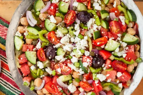 Low-Carb-Salate: Einfache Rezepte, die wirklich sättigen