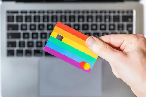 Podatek od nieruchomości przelewem: Płać bez błędów! Krok po kroku