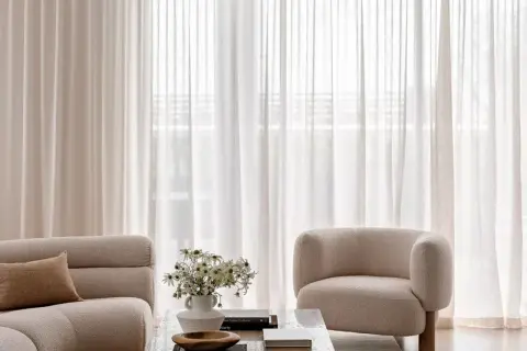 Cortinas de salón 2026: ¿Cómo elegir la que tu hogar necesita?