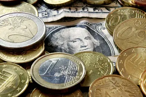 Dlaczego biura podróży upadają? Odkryj zaskakujące przyczyny bankructw