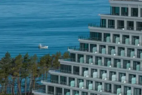 Kiedy będzie otwarty hotel Gołębiewski w Pobierowie? Sprawdź szczegóły