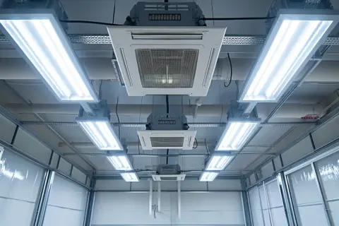Skuteczność Filtrowania: Filtry Sufitowe w Kabinach Lakierniczych