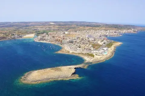 Najlepsze atrakcje w Qawra Malta, które musisz zobaczyć podczas wizyty