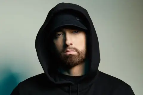 Eminem kiedy zmarł? Prawda o plotkach i jego życiu teraz