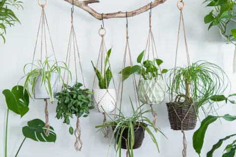Jak zrobić ozdoby ze sznurka jutowego? Proste DIY i inspiracje!