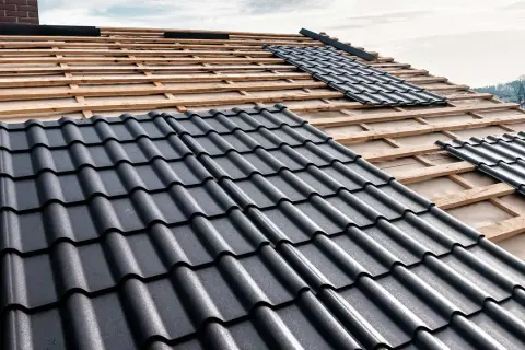 Ceny blach na dach: Porównanie kosztów i wybór najlepszych materiałów