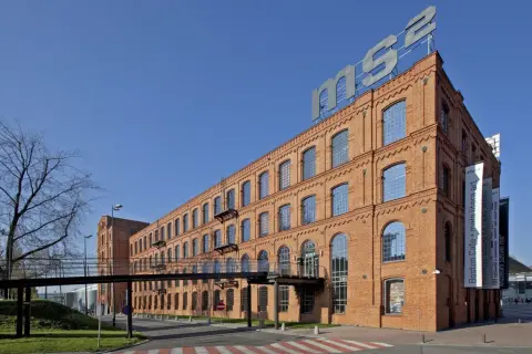 Muzeum sztuki nowoczesnej Łódź - odkryj fascynującą historię i wystawy