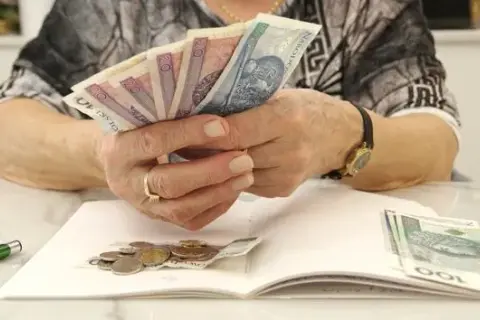 Czy praca na emeryturze zwiększa emeryturę? Fakty i mity