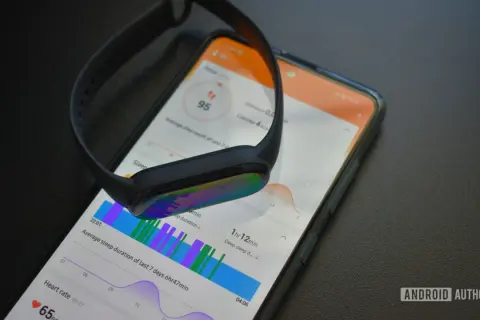 Mi Band 4: Zepp Life czy alternatywy? Wybierz najlepszą aplikację!