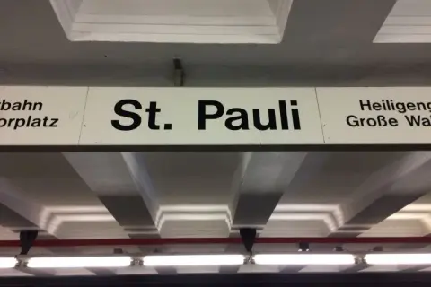 Bluza St Pauli - co to znaczy i dlaczego jest tak wyjątkowa?