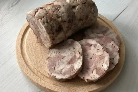 Kiełbasa z kurczaka: Zdrowa, smaczna i prosta! Przepisy i porady