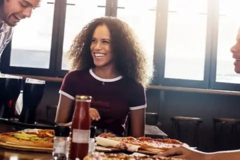 Ile pizz dziennie sprzedaje pizzeria? Zaskakujące statystyki sprzedaży