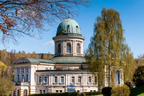 Sanatorium Lądek-Zdrój opinie – co naprawdę myślą pacjenci?