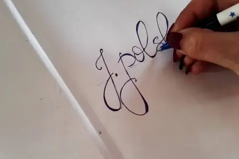 Jak ładnie podpisać zeszyt, by wyróżniał się w szkole?