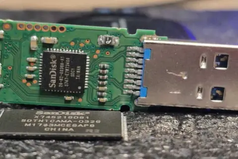 Jak naprawić pendrive którego nie widzi komputer - proste kroki rozwiązania problemu