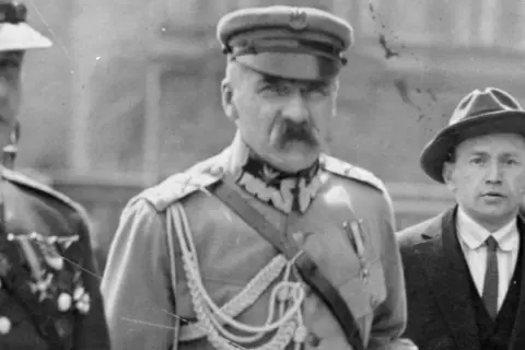W którym roku urodził się Józef Piłsudski? Poznaj kluczowe fakty z jego życia