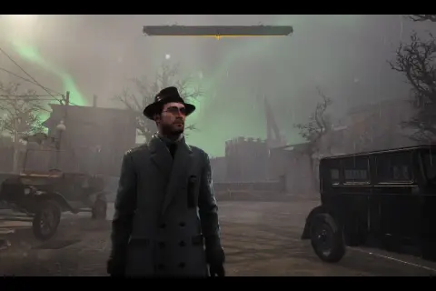 Mężczyzna w kapeluszu i płaszczu stoi na tle deszczowego miasta, gdzie zorza polarna oświetla niebo. To **the sinking city**, gdzie tajemnica wisi w powietrzu.