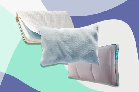 Three pillows are shown, hinting at the consequences of sleeping with a high pillow.