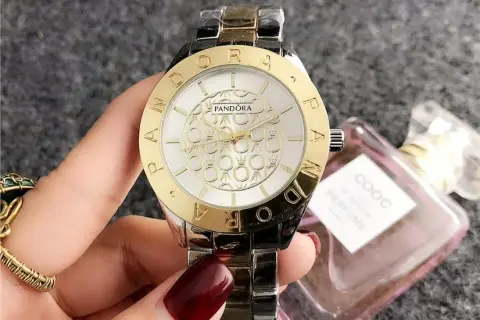 Najlepsze zegarki Pandora damskie - elegancja i funkcjonalność w jednym
