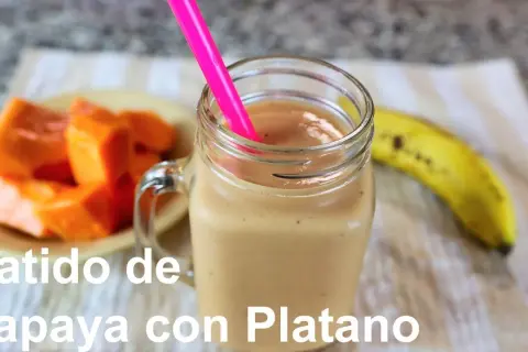 Tu batido de papaya y plátano: ¿El secreto para tu bienestar?