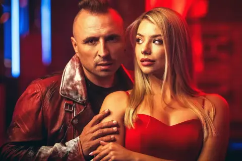 Gdzie znaleźć podkład muzyczny do Ruda tańczy jak szalona?