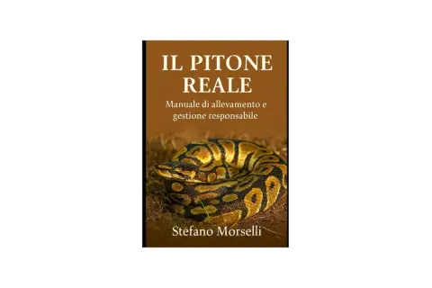 Copertina del libro "Il Pitone Reale", con un pitone reale arrotolato in primo piano.