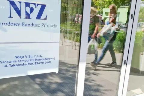 Jak zapisać się do ginekologa na NFZ bez skierowania i formalności