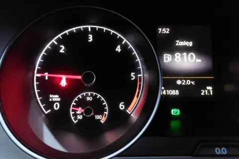 Wypalanie DPF na postoju: Ile trwa i jak uniknąć awarii?