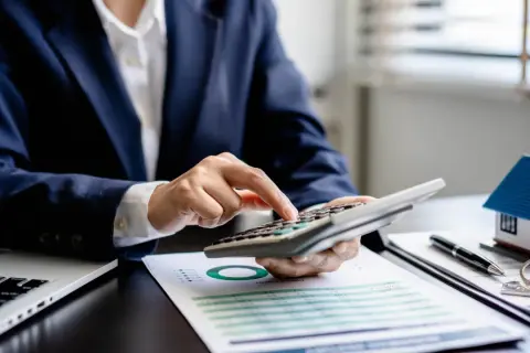 Ile wynosi czynsz za mieszkanie własnościowe? Sprawdź stawki w Polsce