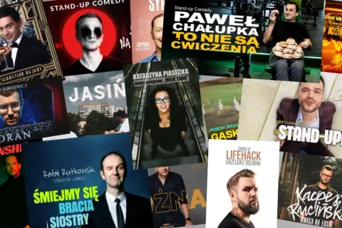 Sebastian Rejent w garniturze, trzymający kieliszek. Kolaż plakatów stand-up comedy.
