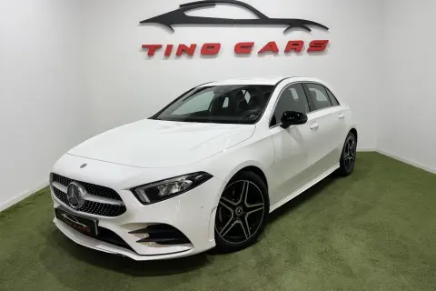 Mercedes Clase A 200 d blanco, con llantas deportivas y logo de Tino Cars. ¿Qué motor lleva el Mercedes Clase A 200 d?