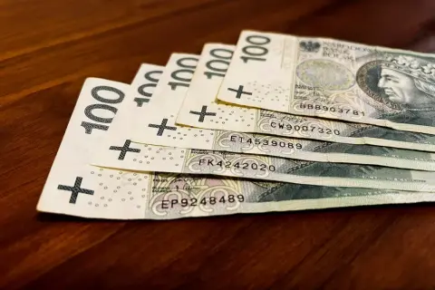 Ile zarabia radny osiedla? Dieta, limity i faktyczne kwoty