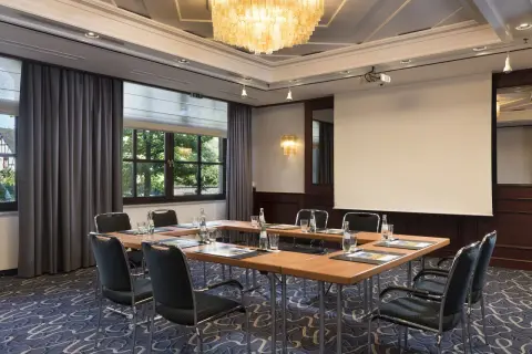 Maritim Hotel Königswinter: Tagen, Feiern & Entspannen am Rhein