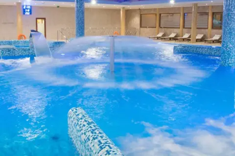 Wieniec-Zdrój Brzozowa 1: Jutrzenka Medical SPA Twój przewodnik!
