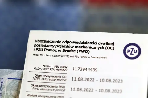 Kary za brak OC: Jak uniknąć, odwołać się i umorzyć?
