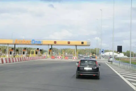 Jak wjechać na autostradę A1 w Strykowie - proste trasy i wskazówki